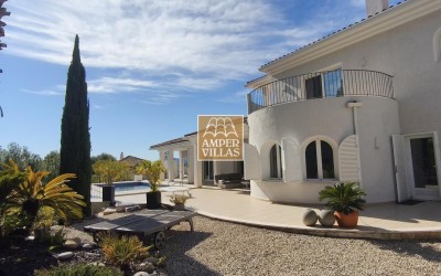 Очаровательная и уютная вилла в Санта-Кларе